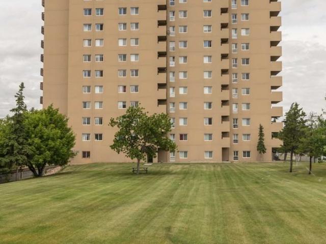 Viking Arms 2 Bedroom Apartment for Rent at 10615 47 Ave Nw, Edmonton, AB T6H 0B2 Empire Park