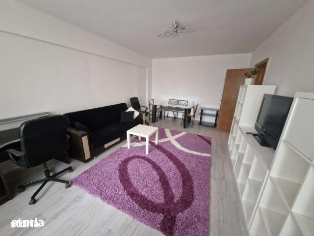 Viluțe Craiovita, două camere. 75 mp, 300 Euro