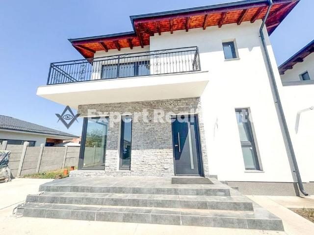 Vilă 3 camere de închiriat în Smeura – zonă liniștit?