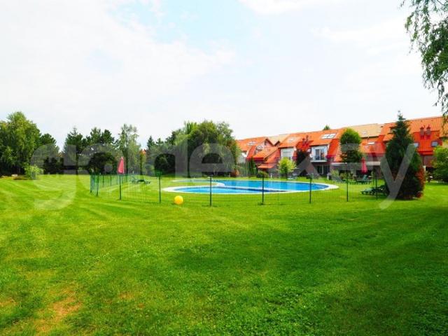 Vilă cu 6 camere in complex cu piscina | ID:3132074
