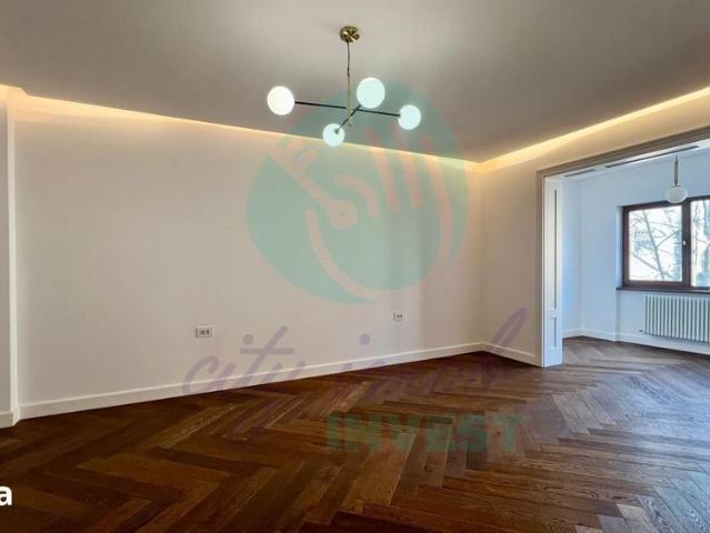 Vilă elegantă în Cotroceni | 320 mp | renovată integral | ideală sediu