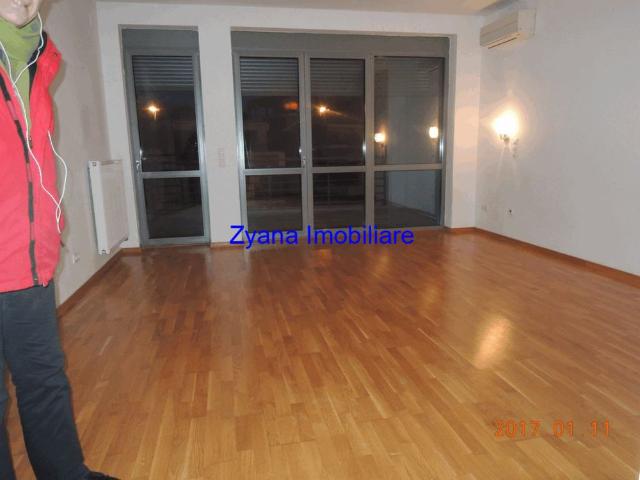 Vilă Exclusivistă Green Lake – Sisesti |5 camere |P+2 + Parcare