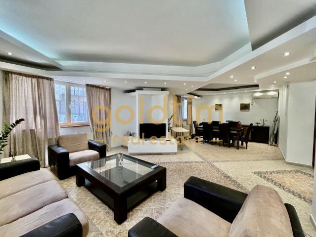 VILĂ INDIVIDUALĂ 6 CAMERE/4 DORMITOARE/HERĂSTRĂU/3 PARCĂRI/MOBILATA COMPLET