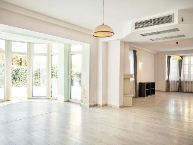 vilă modernă | gradina | parcare subterană | complex rezidential