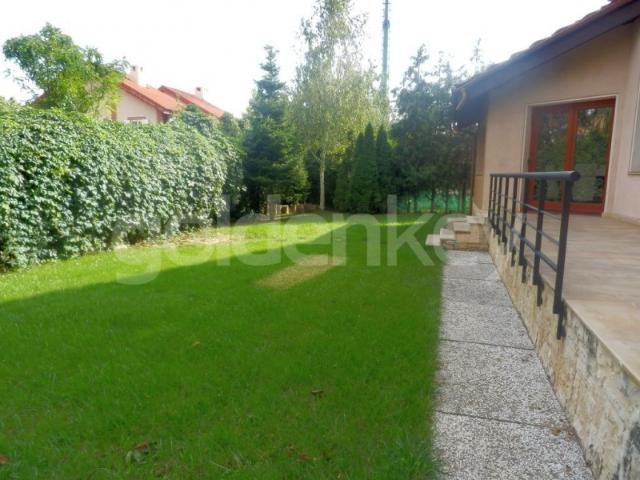 Vilă moderna ideala pentru o familie | ID:3236583