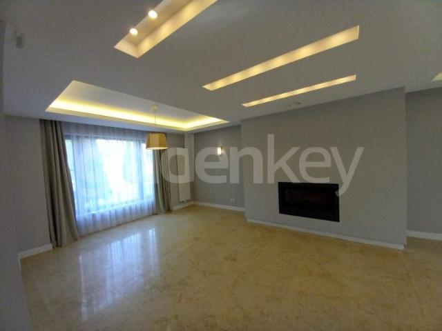Vila moderna cu 4 camere | Oxford Gardens | ID:2664057