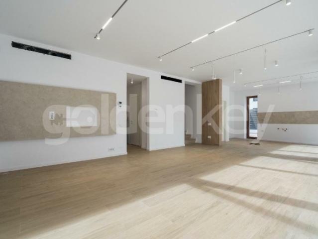 Vila moderna cu 6 camere | langa padure | in curs de finisare | ID:3173285