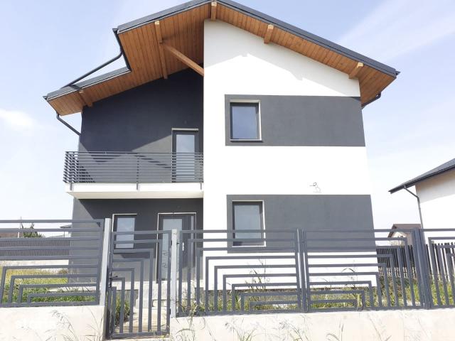 Vila Moderna in Breazu