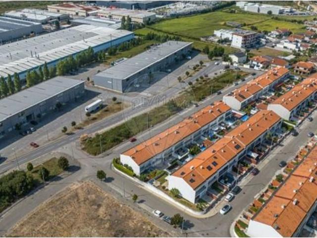 Vila Nova de Famalicão Vila Nova de Famalicão 104477029