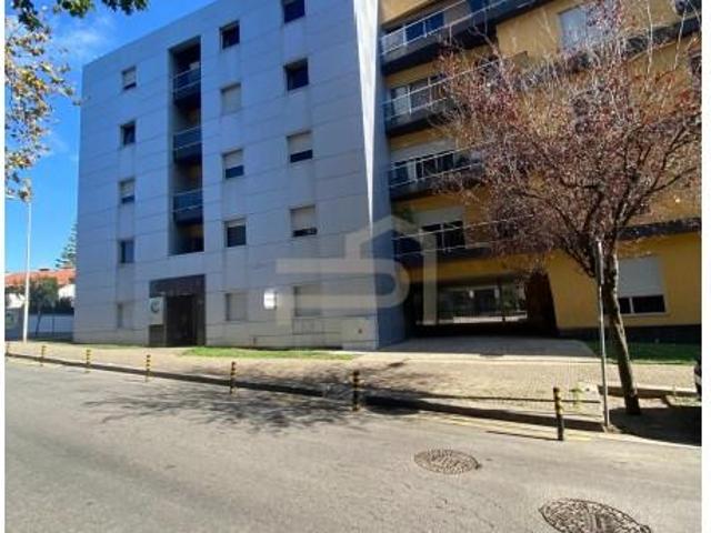 Vila Nova de Famalicão Vila Nova de Famalicão 93023532
