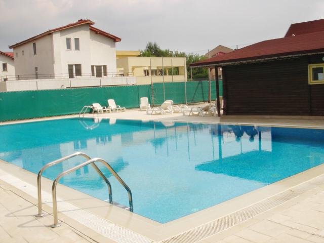 vila amplasata in complex cu piscina | pipera | scoala americana