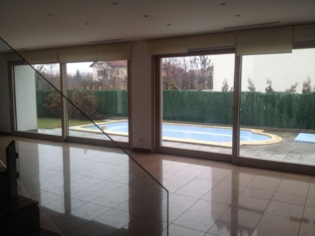 VILA CU PISCINA| DE INCHIRIAT | PIPERA | EROU IANCU NICOLAE