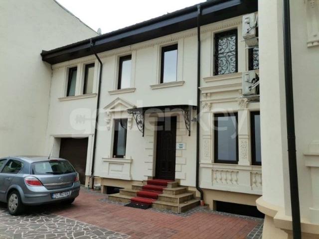 Vila cu 14 camere potrivita pentru birouri | ID:1228666