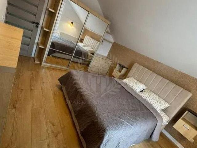 Vila cu 5 camere si teren propriu, metrou Anghel Saligny