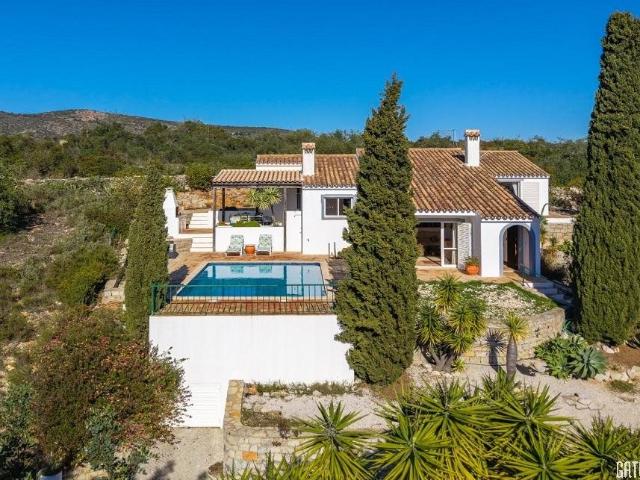 Vila com vista mar, piscina em Moncarapacho, Algarve Leste. 140m² Moncarapacho e Fuseta