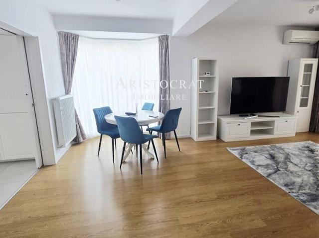 Duplex mobilat, utilat in cartier securizat