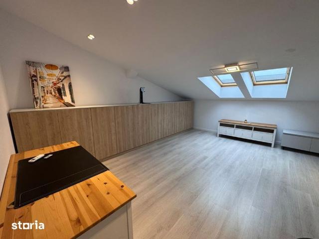 Vila de inchiriat 5 camere Mobexpert Homes Pipera
