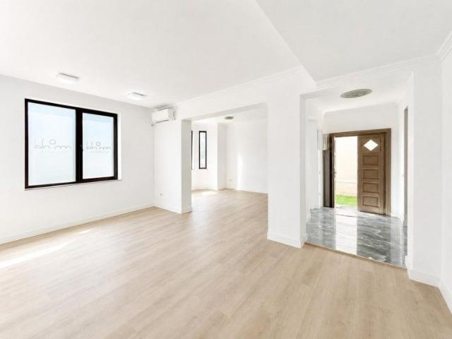 Vila de inchiriat 8 camere zona Dorobanti Capitale, Bucuresti 325 mp