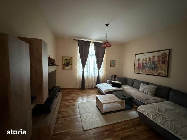 Vila de închiriat, zona 23 August !