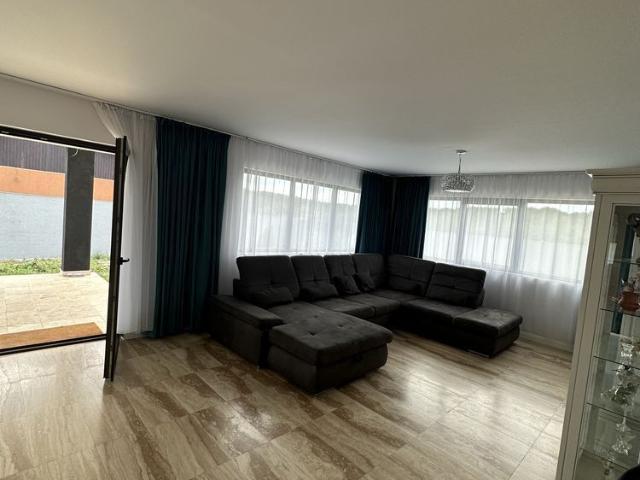 Vila de inchiriat| Silistea Snagovului| Ponton privat