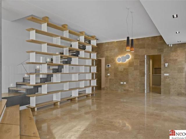 Vila de lux cu arhitectura moderna | Cambridge School