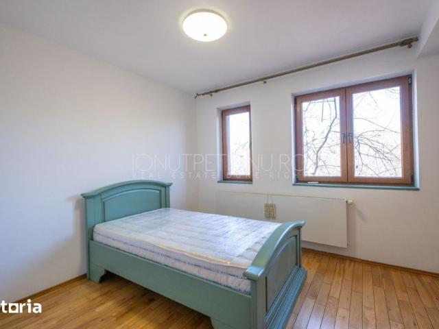VILA DE LUX DN1 Liceul Francez
