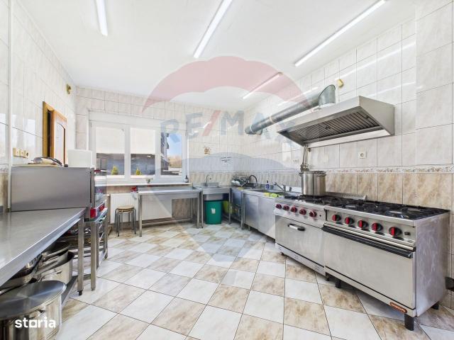 Vila de vanzare, multifunctionala cu teren 1775 mp, Voluntari Pipera