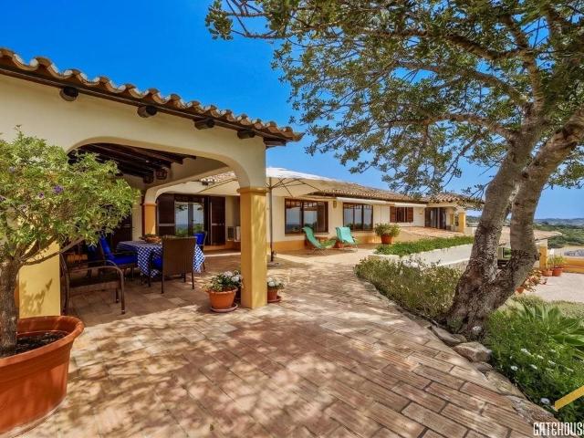 Vila de 4 quartos em Vale do Telheiro, Loulé, Algarve Gate. 300m² Loulé São Clemente