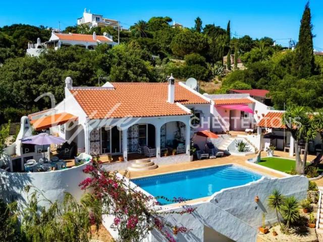 Vila de 4 Quartos em Faro 118m² Faro Sé e São Pedro