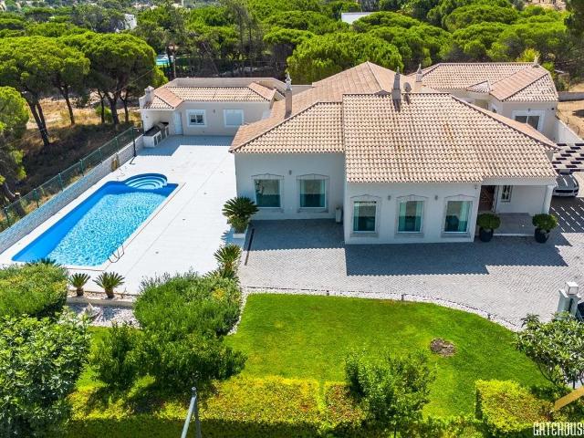 Vila de 5 quartos em Valeverde perto de Quinta do Lago, Alga. 218m² Almancil