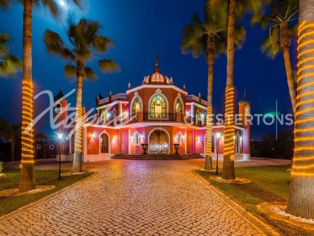 Vila de 5 Quartos em Loulé 300m² Loulé São Sebastião
