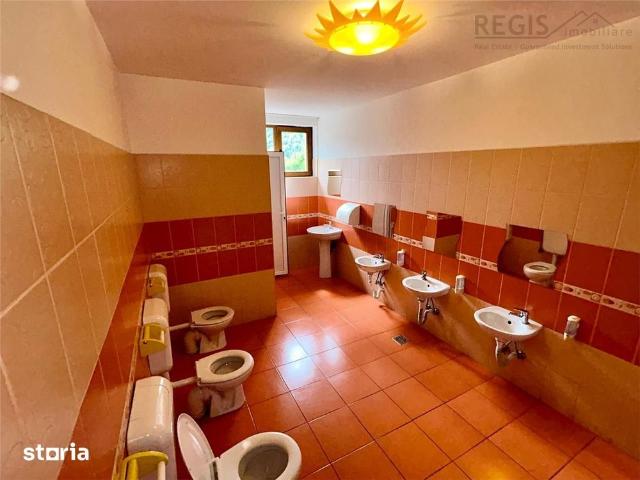 Vila de 6 camere Bunloc pretabil After School I Gradinita