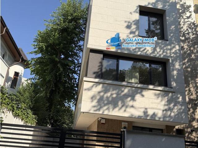 vila deosebita aviatorilor dorobanti imobil nou