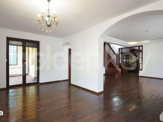 Vila D+P+1+M | 10 camere, 555mpc | Parc Verdi Lac Floreasca