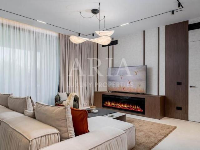 VILA EXCLUSIVISTA PADURE