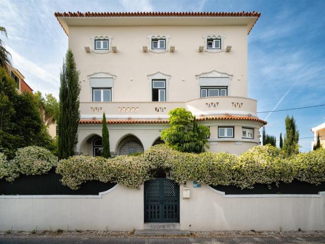 Vila Edith Uma residência histórica à beira mar 473m² Cascais e Estoril