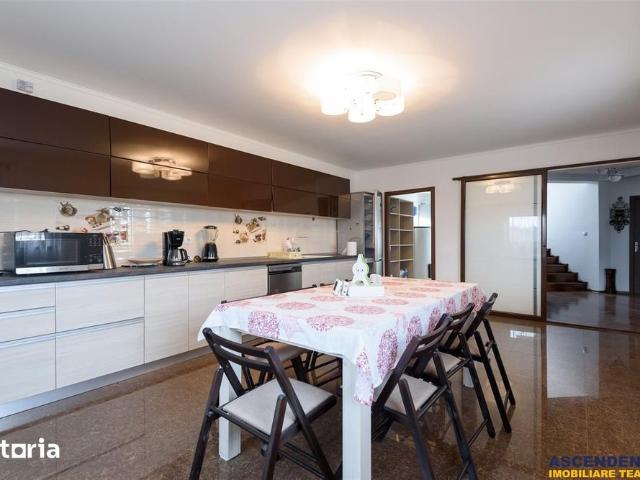 Vila eleganta, spatii generoase, conditii deosebite, Harman
