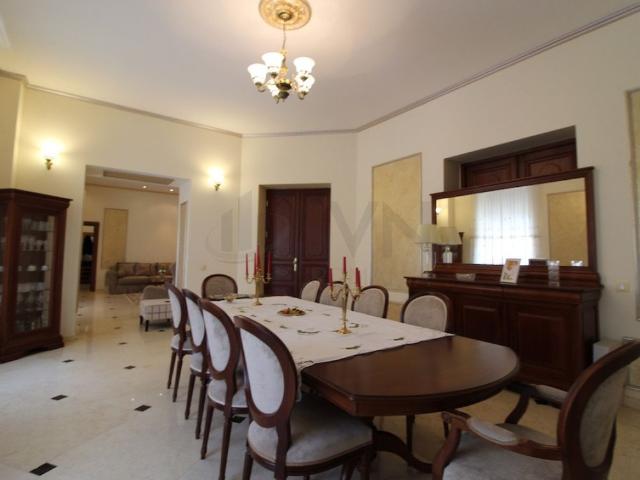 Vila eleganta zona Dacia Mosilor