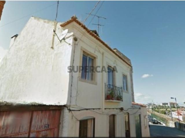 Vila em Marvila Para reconstrução