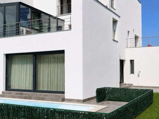 Vila frumoasa cu piscina de inchiriat 5 camere zona Iancu Nicolae, Bucuresti