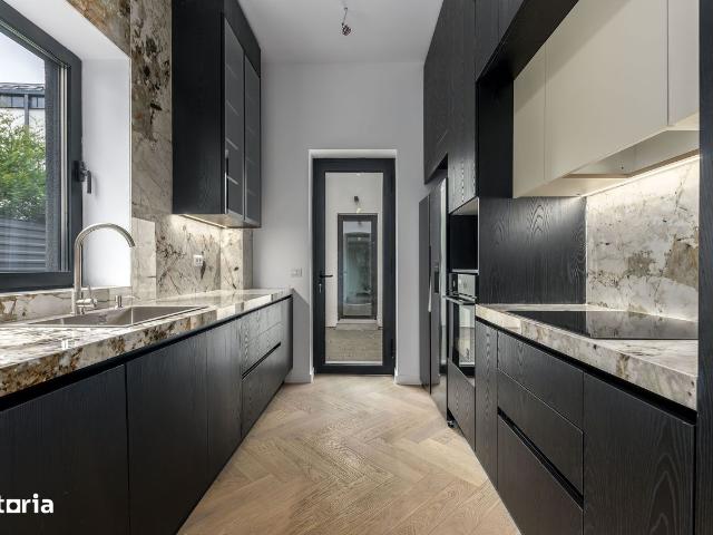 VILA IANCU NICOLAE, stil mediteranean, 5 dormitoare, 3 terase, gradina
