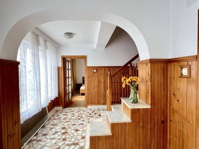 Vila Ideala pentru locuit sau activitati turistice