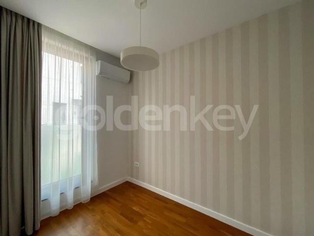 Vila individuala cu 2 locuri de parcare | ID:1645756