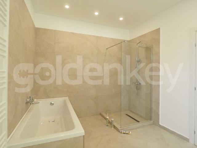 Vila individuala cu 8 camere | 1300mp teren | piscina | Oxford Gardens | ID:2675923