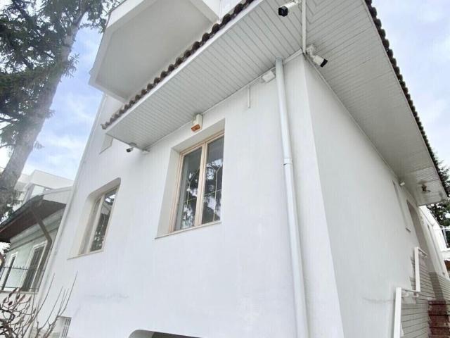 vila individuala + curte | 286 mp | zona floreasca
