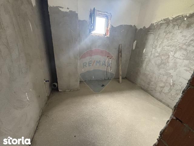 Vila individuala de vanzare Saftica Balotesti langa DN1 strada Fermei