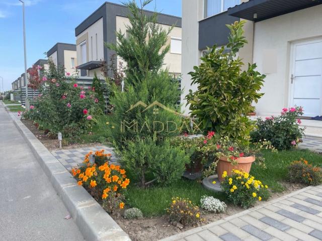 Vila individuala P+1 *4 Camere*Curte proprie 380 mp/CORBEANCA