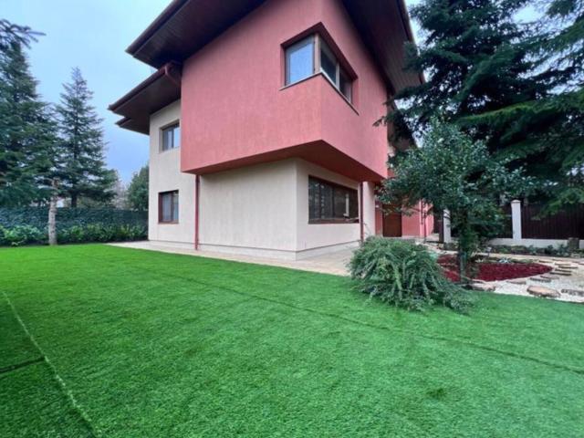 vila individuala 4 camere | iancu nicolae | gradina | garaj