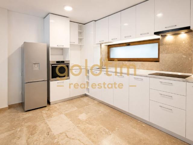 VILA INDIVIDUALA/RENOVATA COMPLET/3 LOCURI DE PARCARE