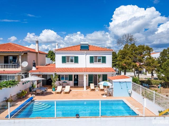 Vila isolada de 3 quartos a uma curta caminhada da praia de Fuzeta, Algarve Gatehouse International Algarve